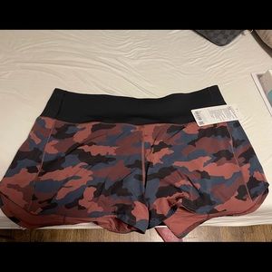 Lululemon HR Hotty Hot Shorts